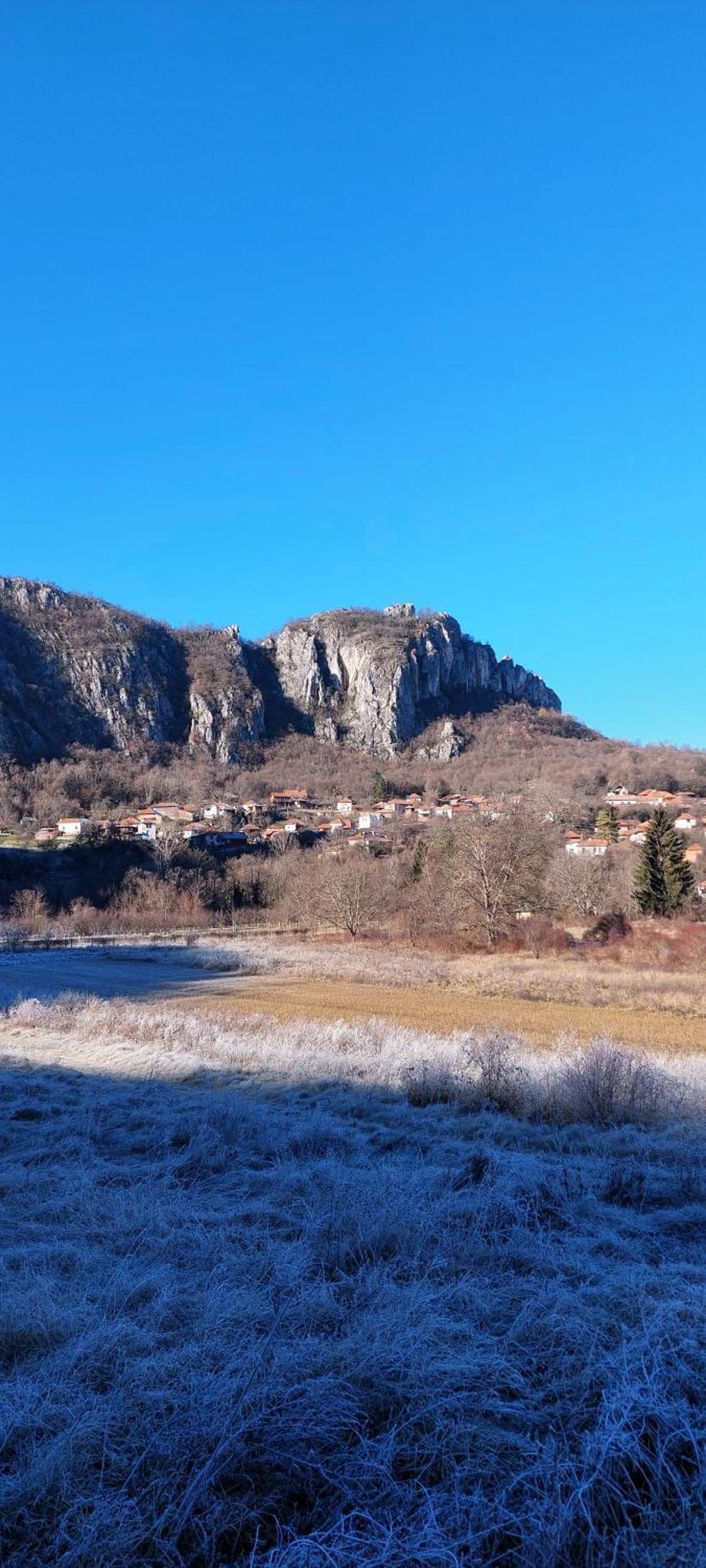 Golemi Kamik Pirot Vlasi Экстерьер фото